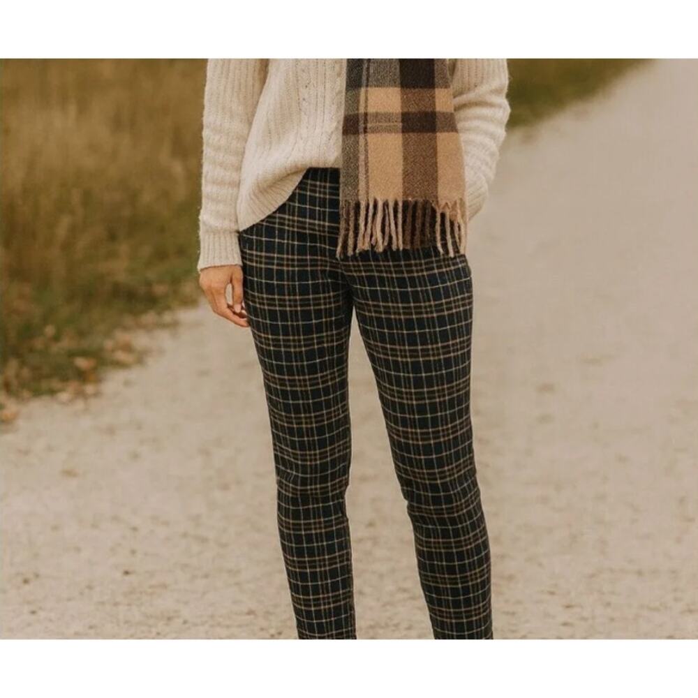 J. Jill Ponte Slim Leg with Elastic Waist and Pockets